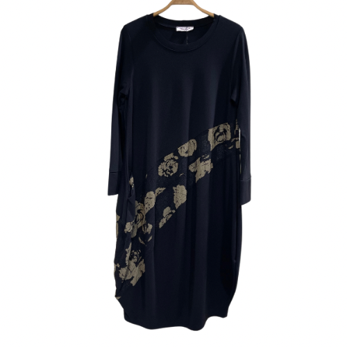 Stylish Black Jersey Round Neck Dress with Long Sleeve - Shop Now! Elevate your wardrobe with our Balloon Design Dress featuring a unique beige rose print panel. Stay chic and comfortable with the right-hand pocket and elegant drape design. Perfect for any occasion.

Fitted around bust and shoulder area, one size but would be ideal for size 10-14. 